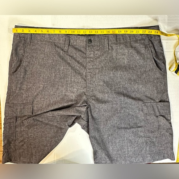 Lee Men's Big and Tall Performance Cargo Short, Grey Heathered, Size 50 Preowned - Picture 4 of 12